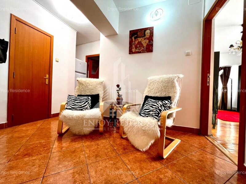 Piata Regina Maria ultracentral! 2 Camere cu centrala proprie